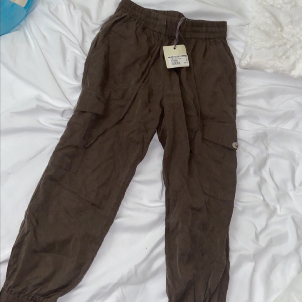 Army green joggers pants